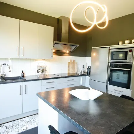 La Josephine Avec Sauna, Jacuzzi, Jardin Et Parking Ferienhaus